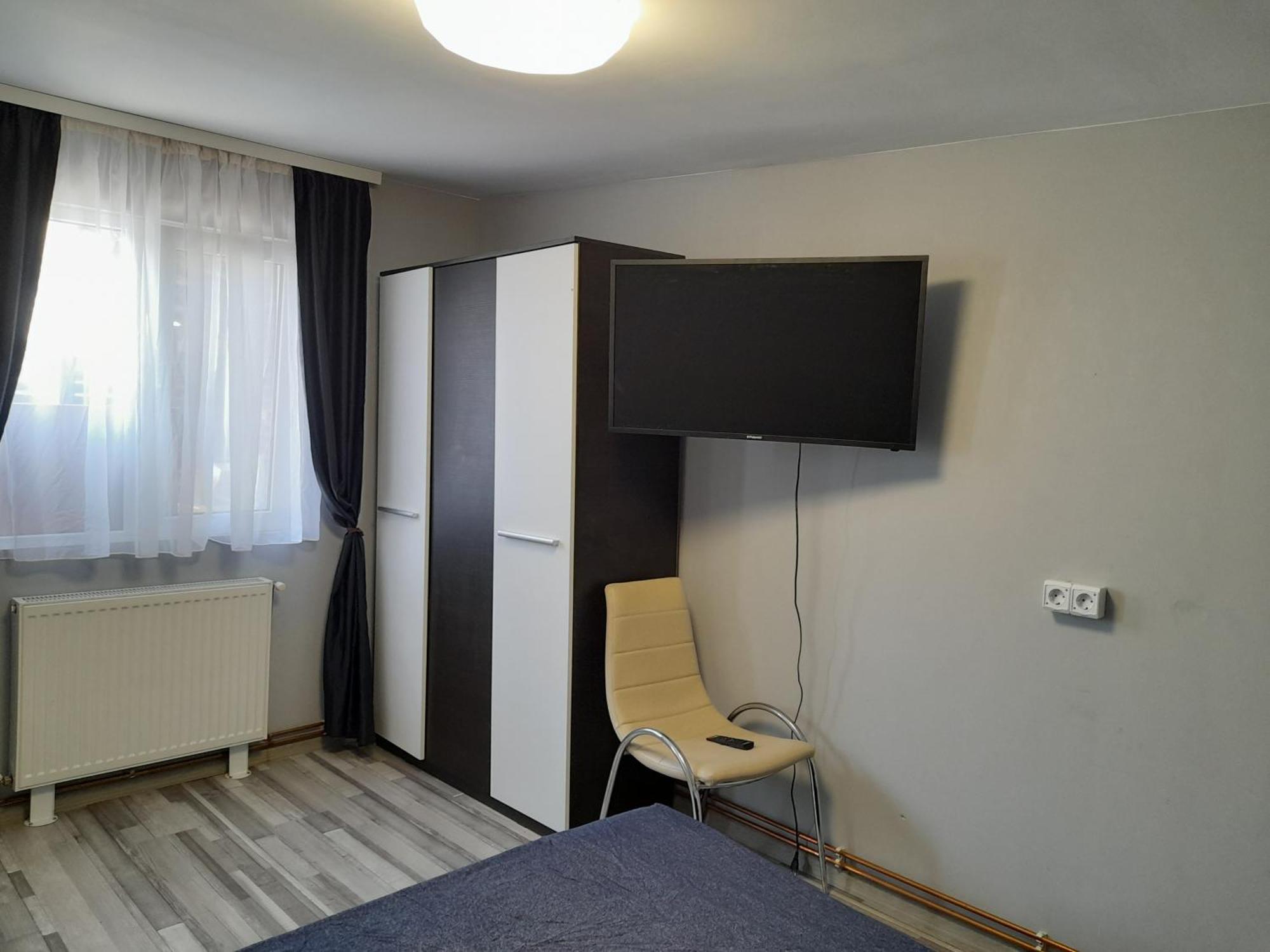 Garsoniera Sic Zona Terapia Zona Linistita La Casa Cu Parcare Apartment Cluj-Napoca Exterior foto