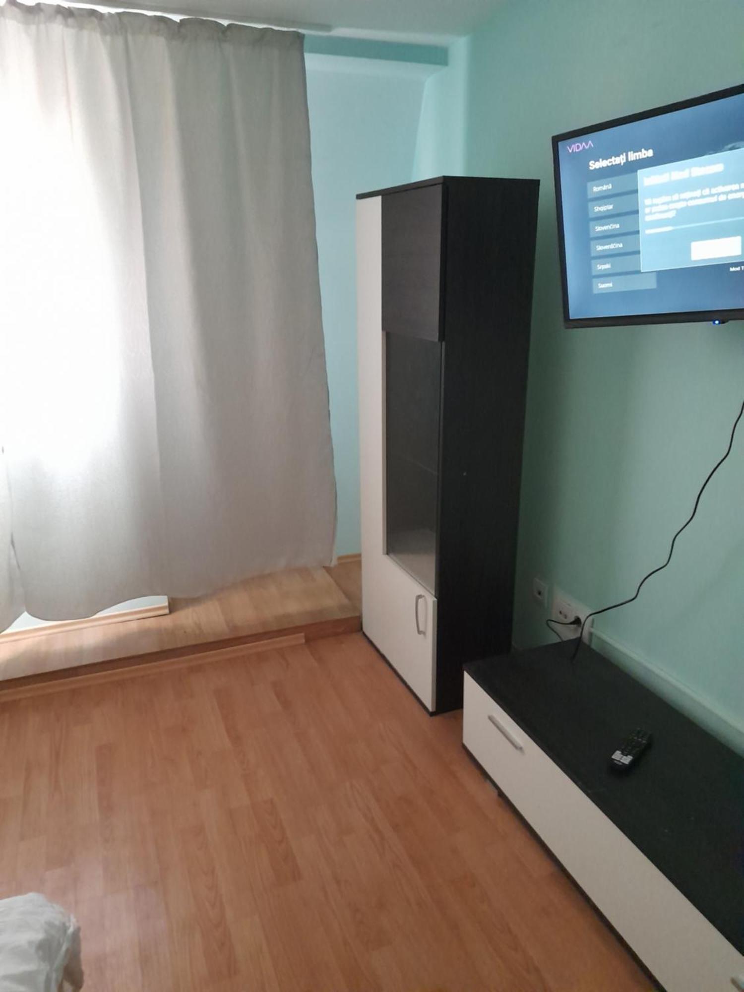 Garsoniera Sic Zona Terapia Zona Linistita La Casa Cu Parcare Apartment Cluj-Napoca Exterior foto